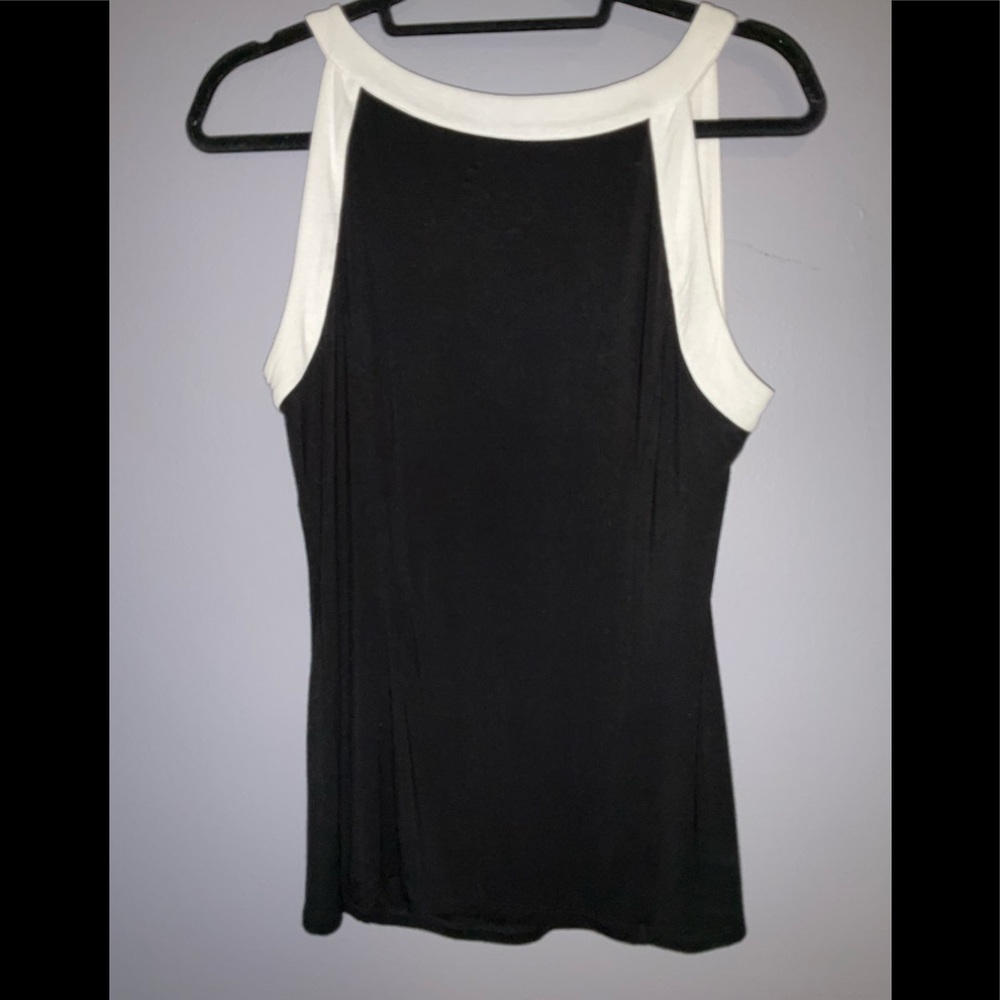 Ying Yang top